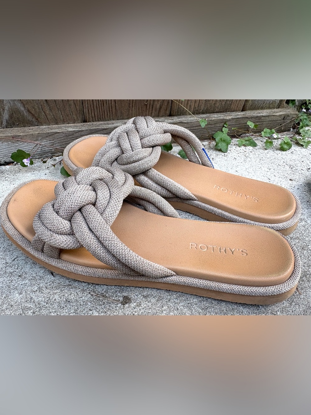 Rothy’s washable knot slides